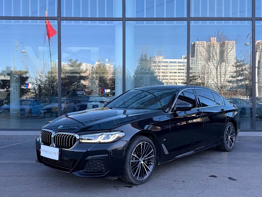 2022 BMW 5 Series 530Li Leading Edition M Sport Package