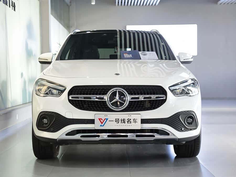 2022 Mercedes-Benz GLA 220