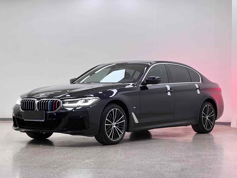 2022 BMW 5 Series 530Li Leading Edition M Sport Package