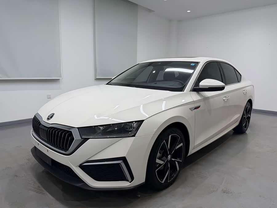 Octavia 2022 PRO TSI280 Luxury Edition