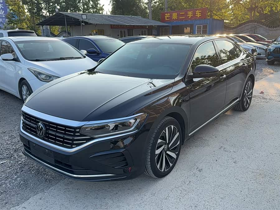 2022 Volkswagen Passat 330TSI Elite Edition