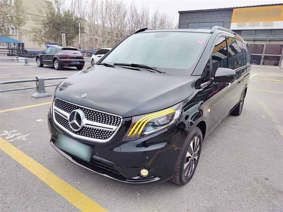 Vito 2021 2.0T Business Edition 7-seater