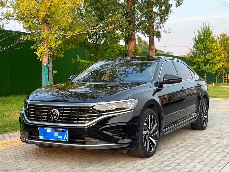 2022 Volkswagen Passat 330TSI Elite Edition