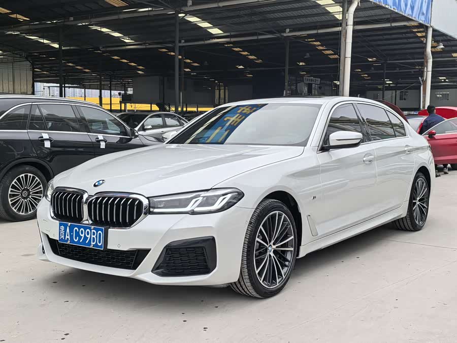 2022 BMW 5 Series 530Li Leading Edition M Sport Package