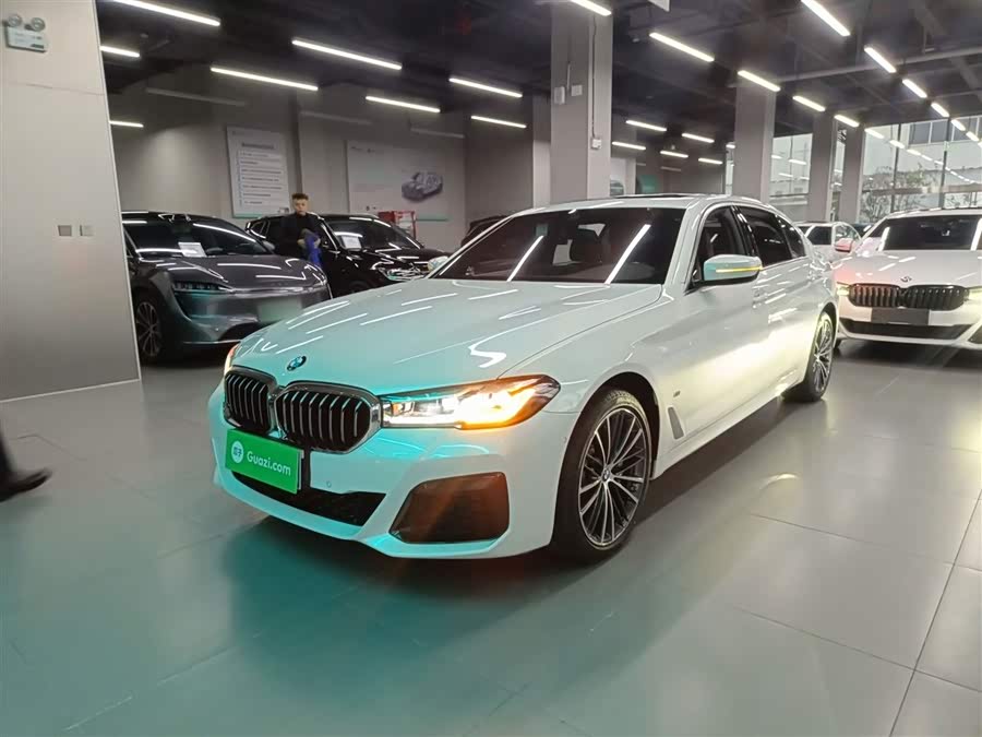 BMW 5 Series 2022 Facelift II 530Li Leading Model M Sport Package