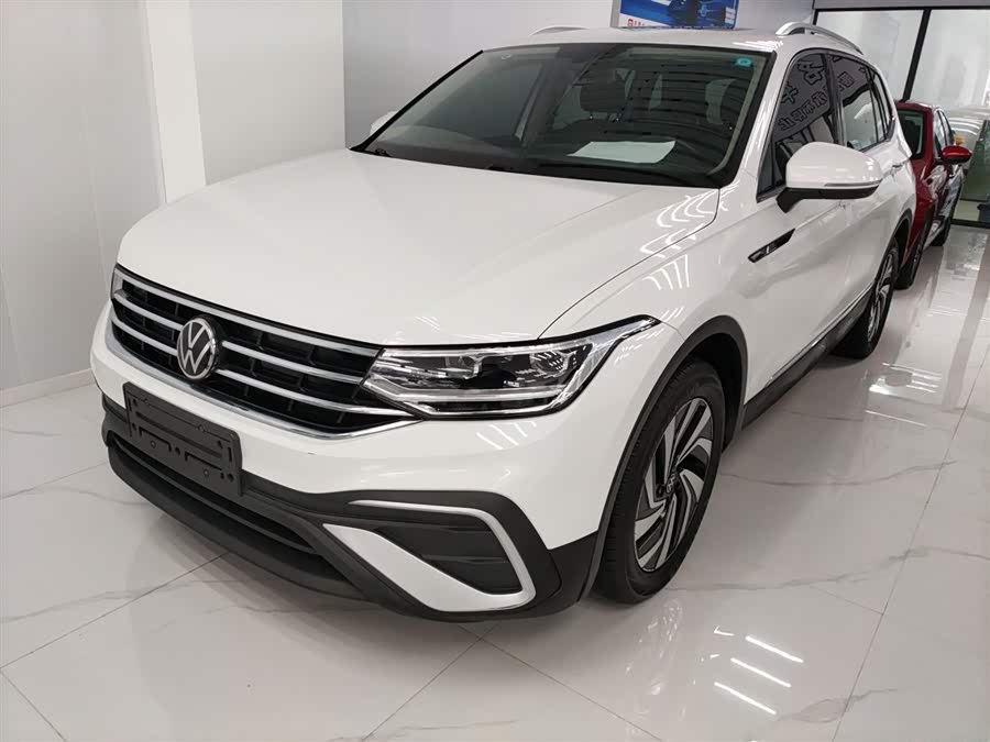 Tiguan L 2023 300TSI Automatic 2WD Smart Edition