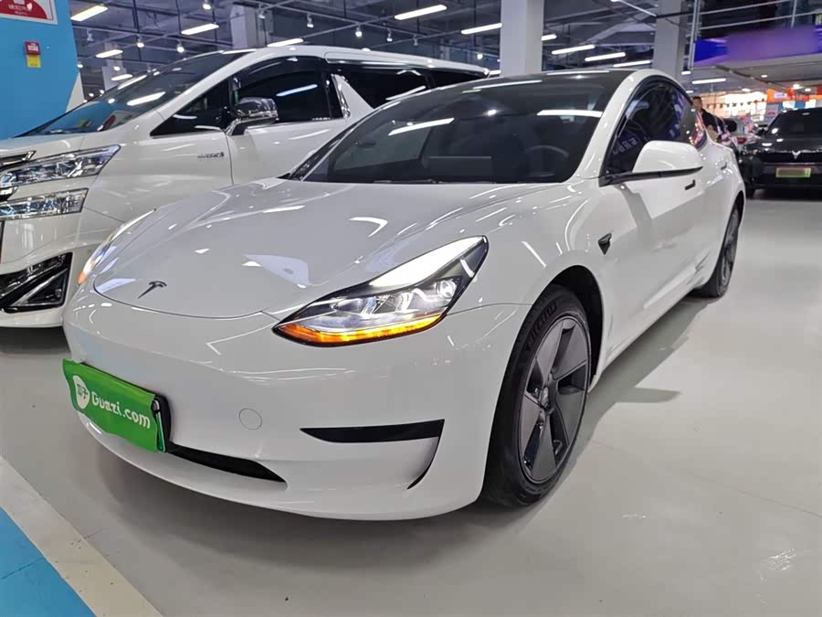 Model 3 2022 Rear-Wheel Drive