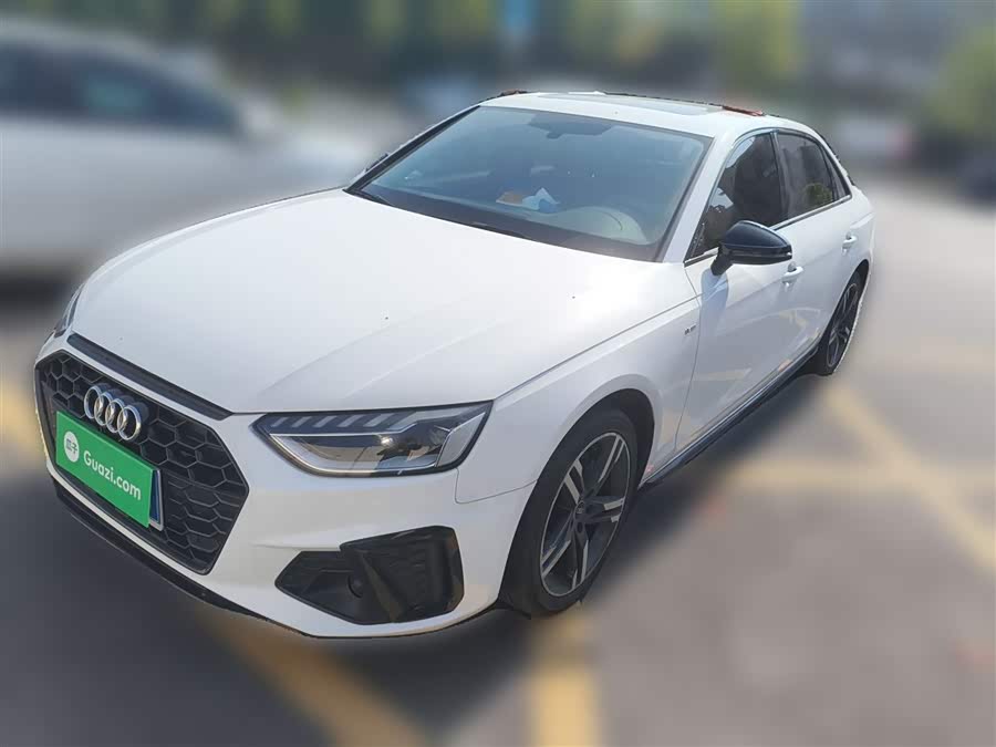 Audi A4L 2022 40 TFSI Luxury Dynamic