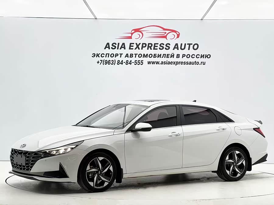 Hyundai Elantra 2021 1.5L CVT LUX Premium Edition