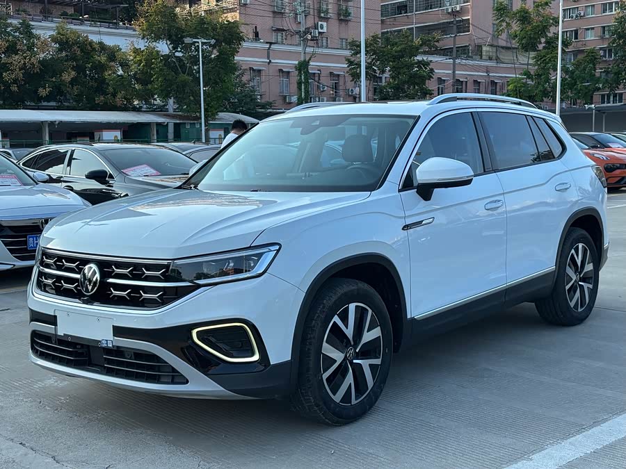 Tayron 2023 300TSI 2WD Luxury Plus Advanced Edition