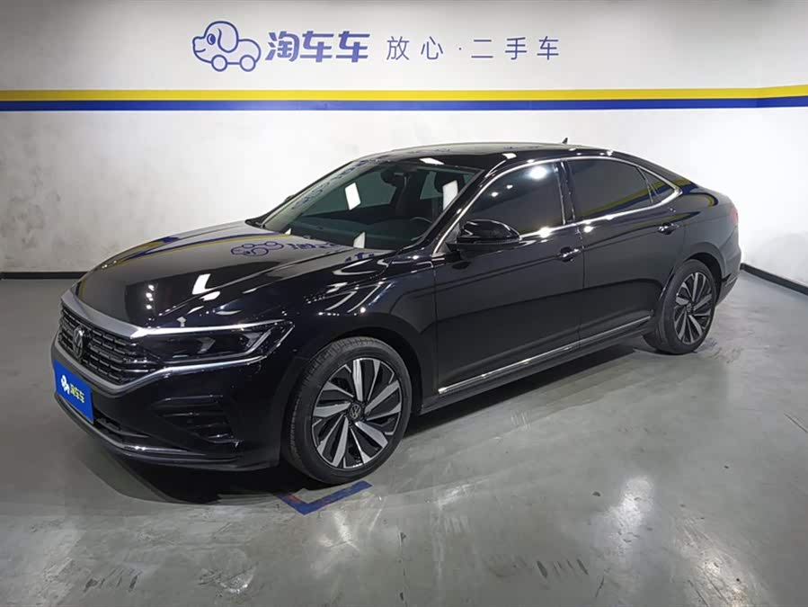 2022 Volkswagen Passat 330TSI Elite Edition