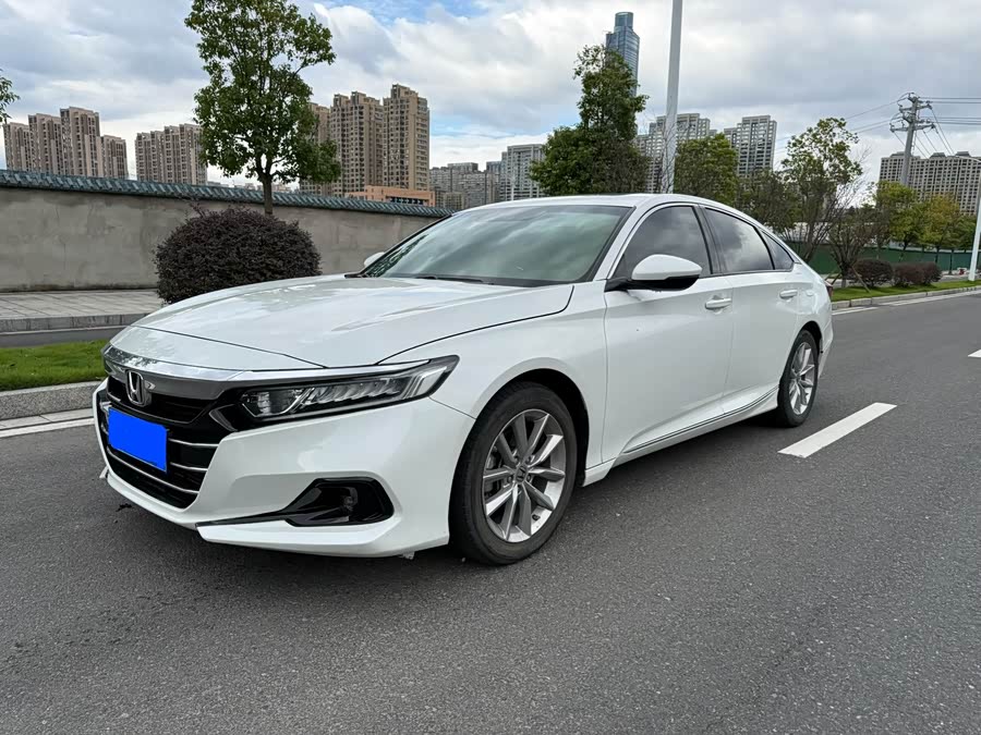 2022 Honda Accord 260TURBO Luxury Edition