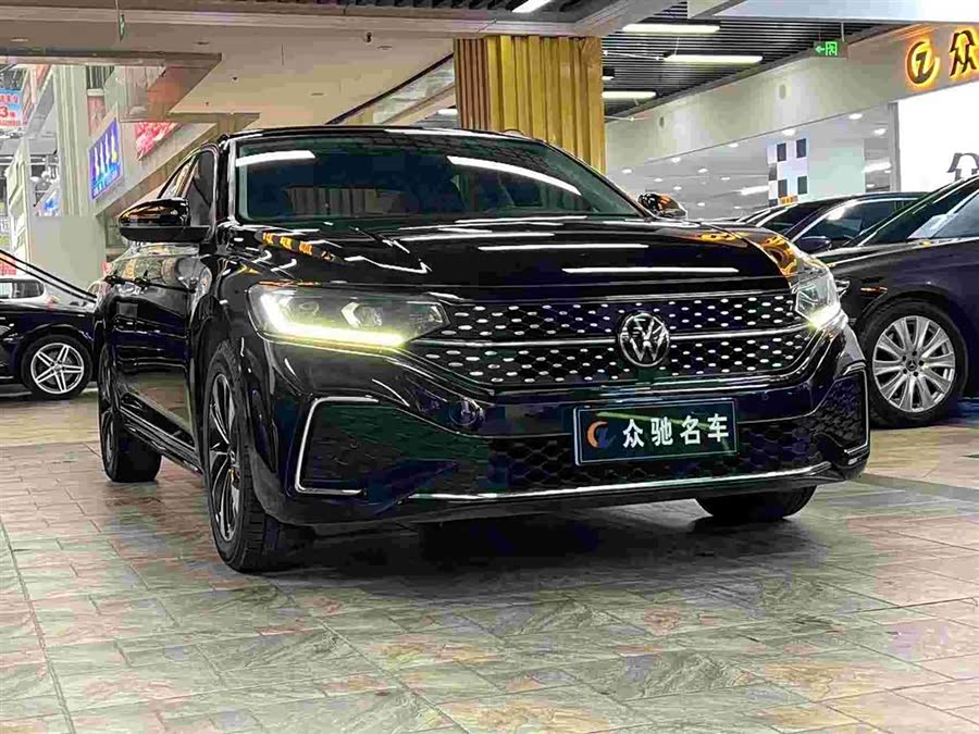 2023 Volkswagen Passat 330TSI Starry Sky Elite Edition