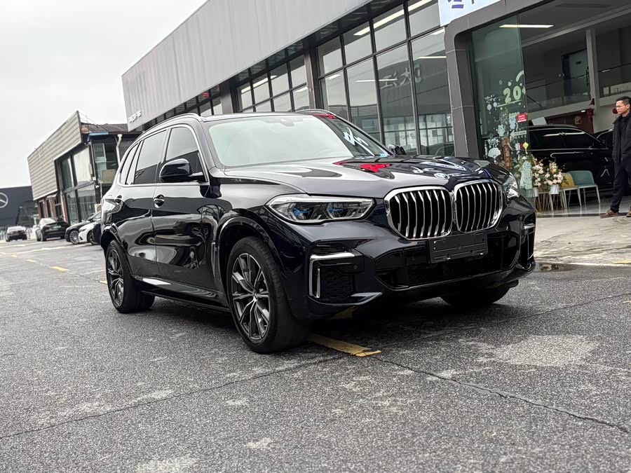 BMW X5 2022 Facelift xDrive 30Li M Sport Package
