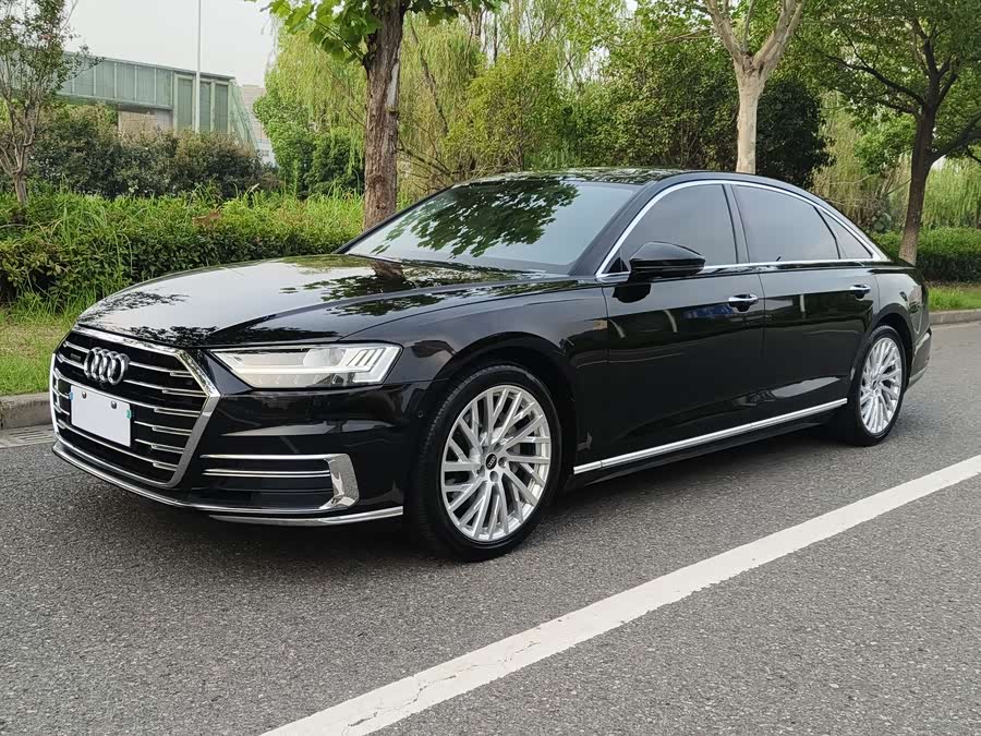 2021 Audi A8 A8L 50 TFSI quattro Luxury