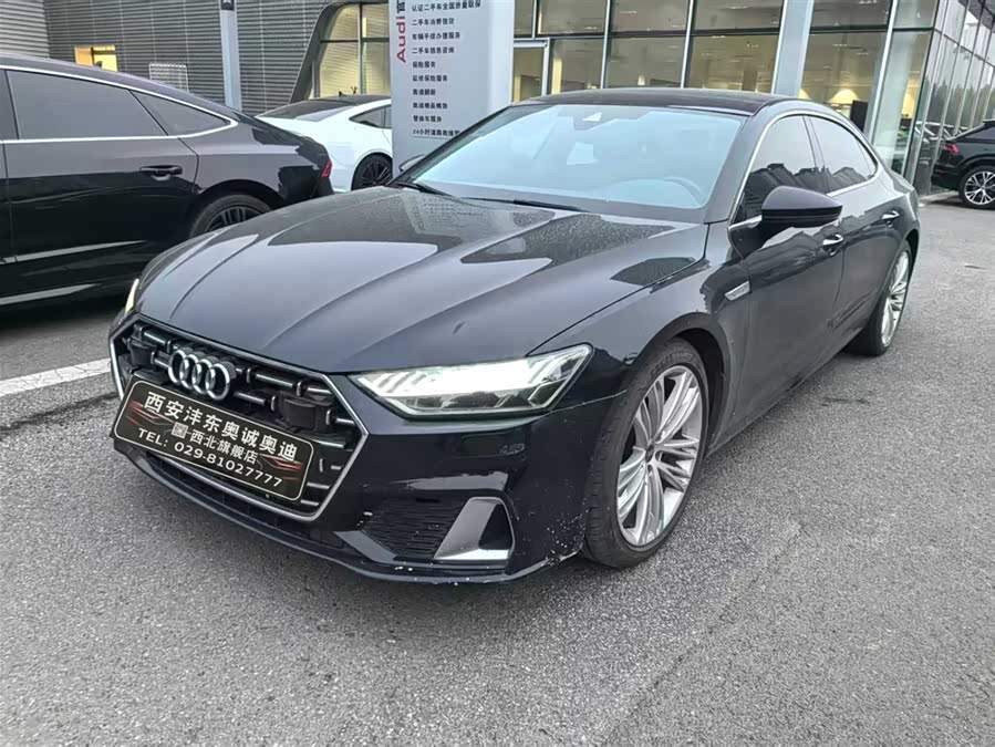 Audi A7L 2022 55 TFSI quattro S-line Aspire Crystal Package