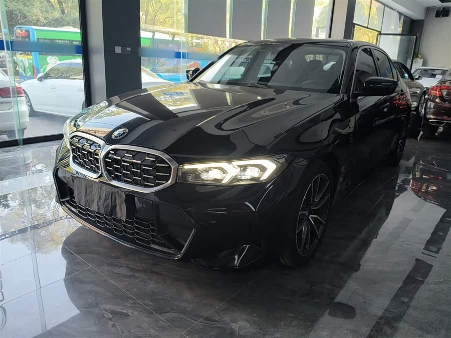 2023 BMW 3 Series 325Li M Sport Package