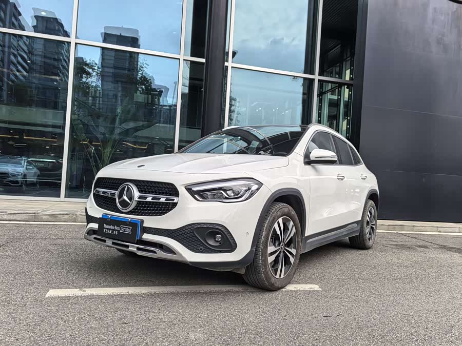 2023 Mercedes-Benz GLA 220