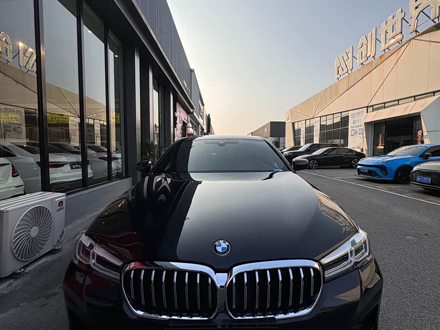 2023 BMW 5 Series 530Li Leading Edition M Sport Package