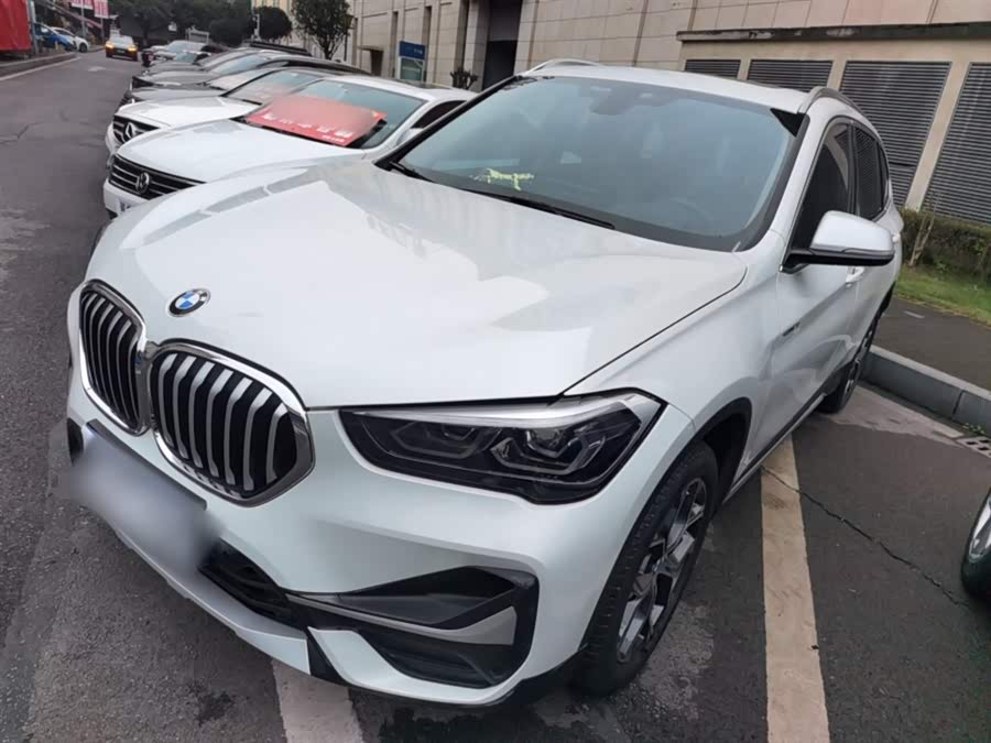 BMW X1 2022 sDrive20Li Premium