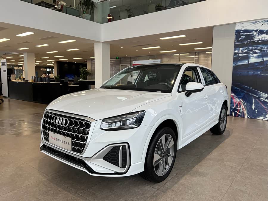 Audi Q2L 2025 35TFSI Fashion Dynamic Edition