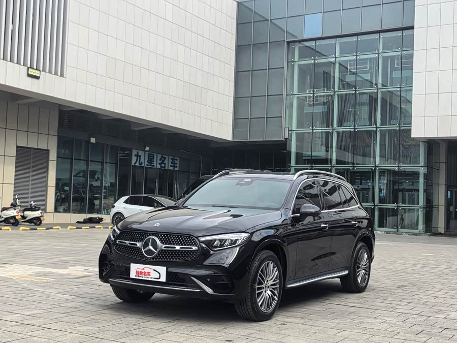 2023 Mercedes-Benz GLC 300 L 4MATIC Dynamic 5-seater