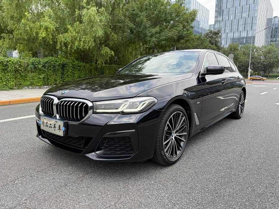 2023 BMW 5 Series 530Li Leading Edition M Sport Package