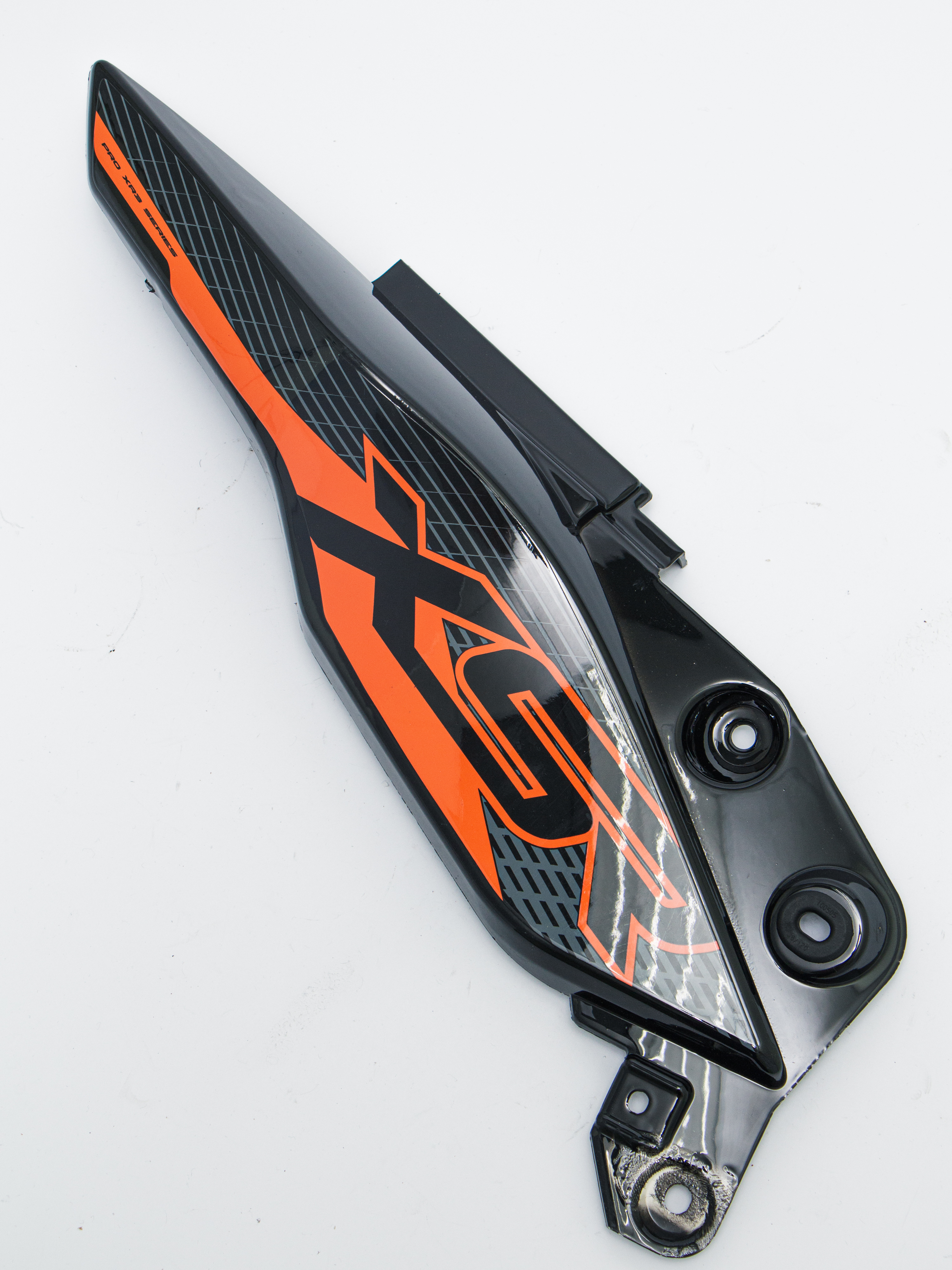 Изображение XSR0054 Облицовка боковая задняя правая