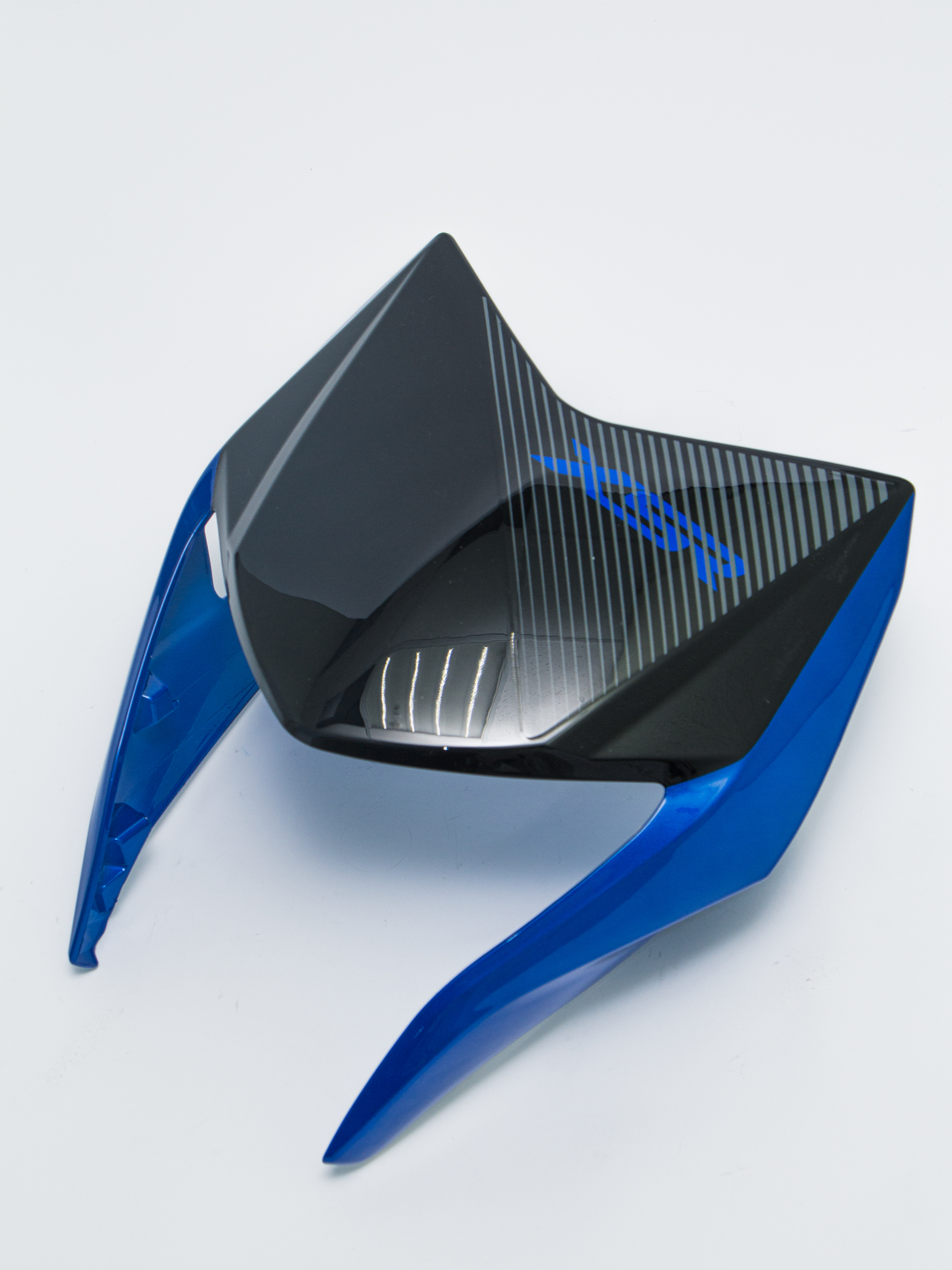 Изображение XSR0058 Облицовка фары