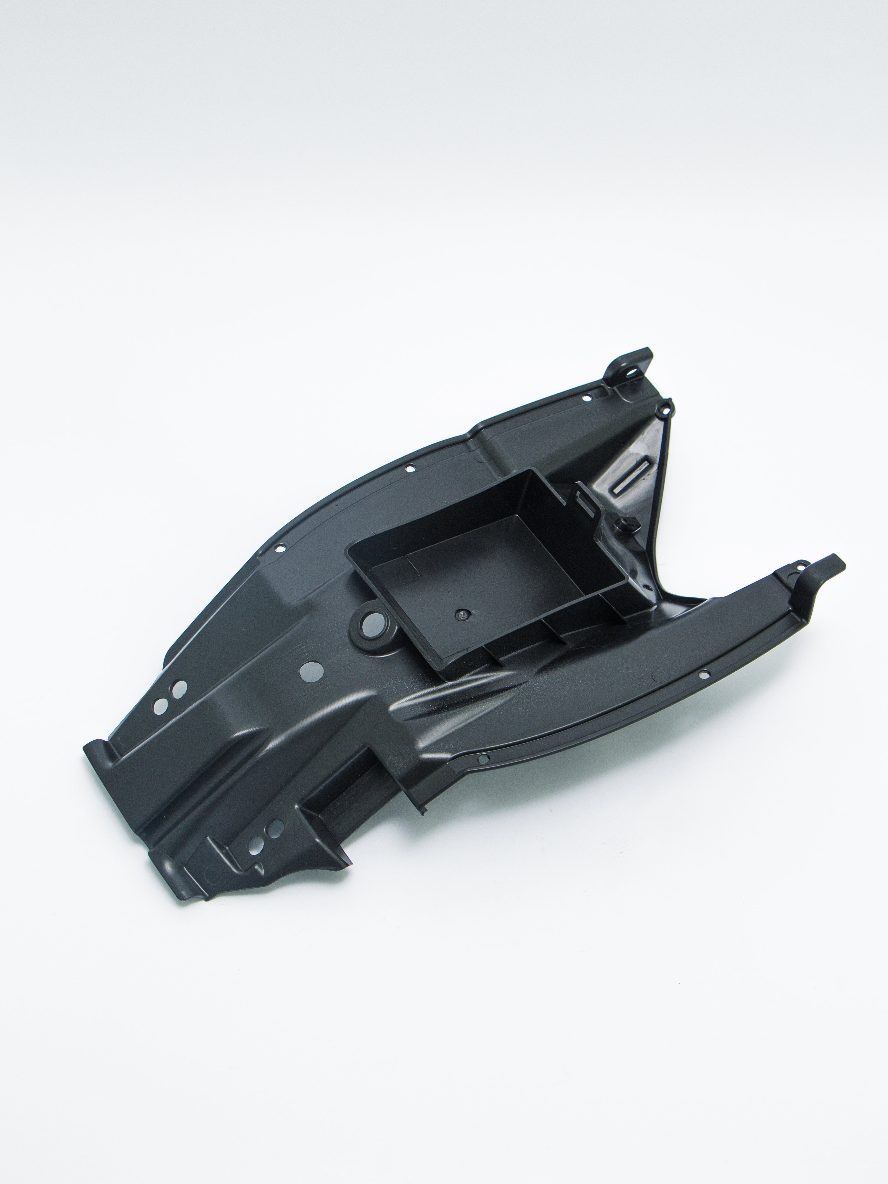 Изображение C2K0067 Крыло заднее