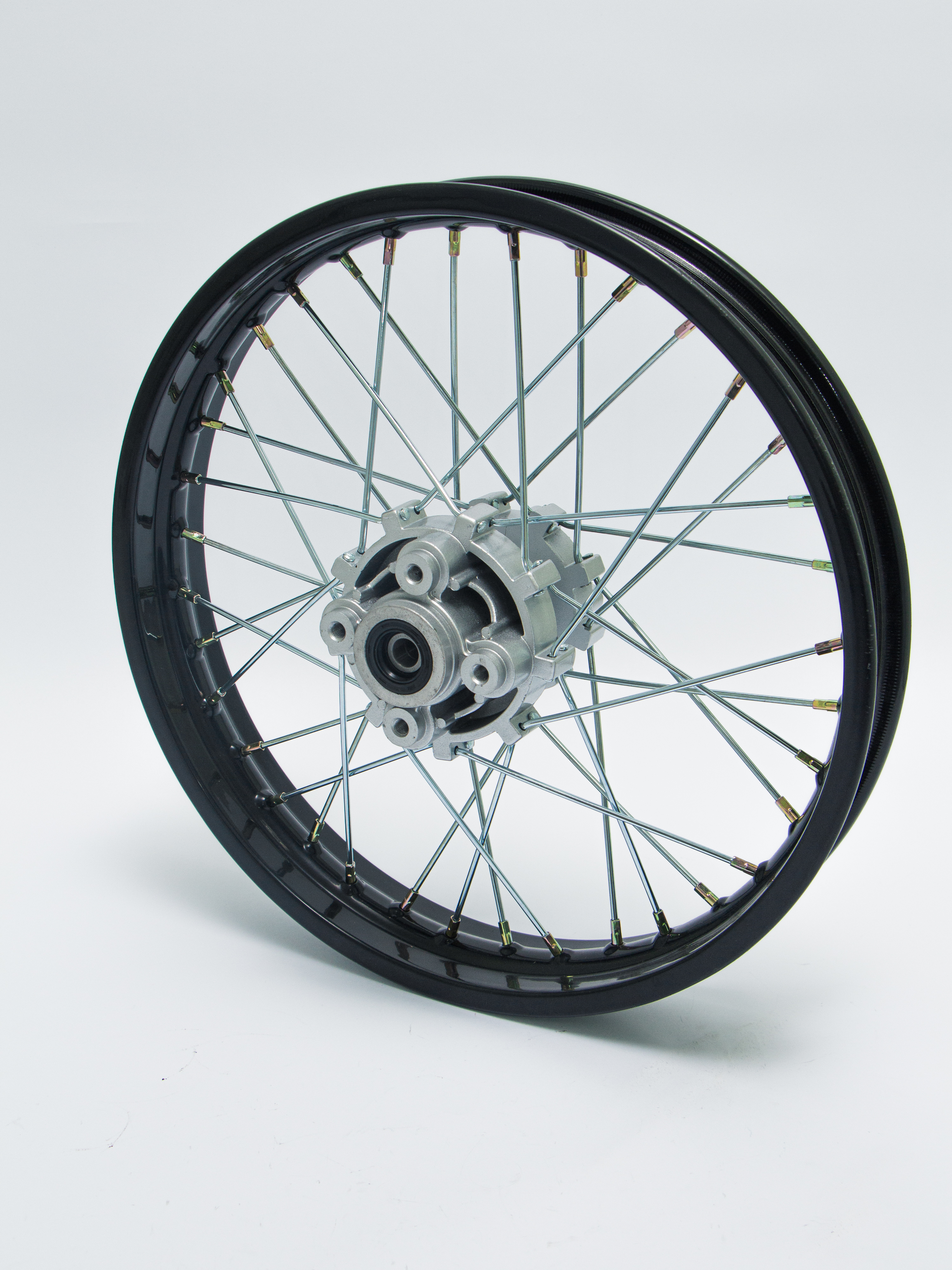 Изображение C2K0114 Диск задний R18