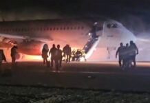 При эвакуации с SSJ-100 в Анталье пассажиры проявили человечность и взаимопомощь 362c8197-9ae0-406d-afc8-709dd907a79b-6797ce17