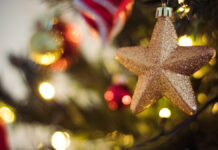 Праздник со всеми или сохранить режим: как правильно встретить Новый год с ребенком 4ccdc606-83d0-477e-90ae-6f0d2e71aaba-67c56058