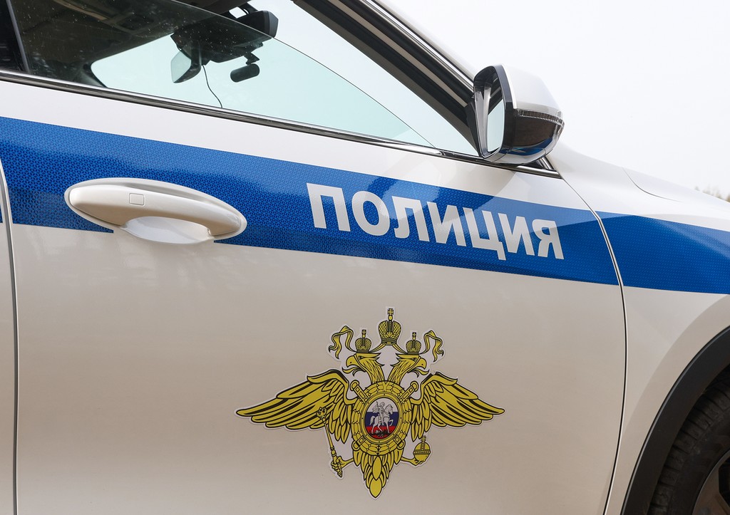 «Голая» вечеринка в школе и семейная поножовщина: громкие ЧП за сегодня