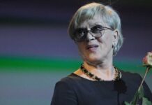 Творческая деятельность помогает 90-летней Алисе Фрейндлих сохранять жизненные силы 2409badf-9083-44d7-906b-35a76938c6c1-67eee095