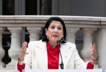 Саломе Зурабишвили утверждает свой статус действующего президента Грузии 90150fb4-8ab6-465d-9d7d-6259e5015672-67d3f85f