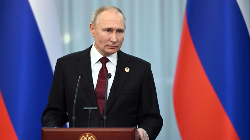 Экс-советник президента США Болтон: Путин знает, как повлиять на Трампа