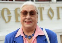 Любовные перипетии в жизни выдающейся актрисы Федосеевой-Шукшиной ae7bbbe6-efb6-41d3-ac56-8a8767b13182-67fa9884