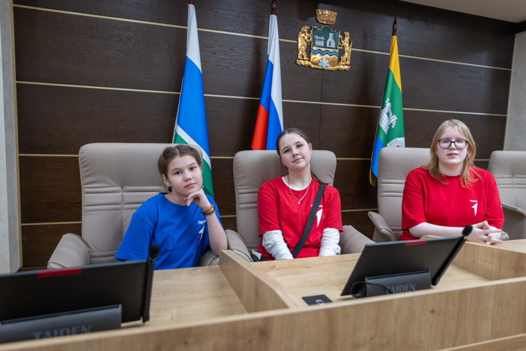 Алексей Вихарев: волонтерский центр, который работает