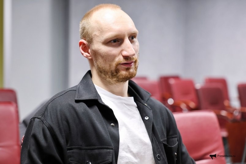 Нападающий "Адмирала" Аркадий Шестаков ИА PrimaMedia