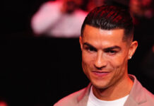 Московское Динамо дарит футболку легендарному Роналду b2aef59b-34bb-4205-a46b-437d32913b28-67f7c0ab