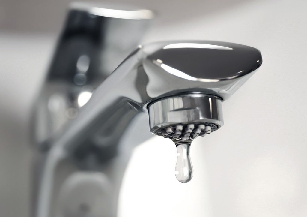 Жители Пятигорска остались без воды в непогоду