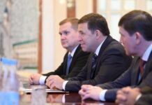 Евгений Куйвашев и Борис Грызлов обсудили перспективы сотрудничества Среднего Урала и Беларуси evgenij kujvashev i boris gryzlov obsudili perspektivy sotrudnichestva srednego urala i belarusi-onlymainnews-ru-174038942500-0