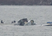 Шокирующие события недели Авиакатастрофа в США и громкие аресты в России f4bd48c2-2c70-4d0c-b03b-0cfdcee9bdea-67f10add