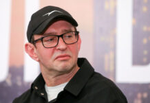 Российские артисты за рубежом Столкнулись с Жесткой Реальностью Пресс-конференция посвященная презентации нового проекта Жил Был Дом в МХТ имени Чехова