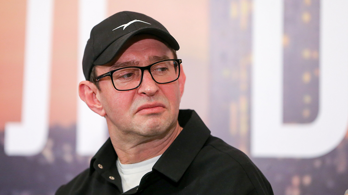 «Не где-то еще»: Хабенский заявил, что уехавшие из РФ артисты остались без работы