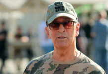 Сын пенсионерки рассказал о деталях происшествия с Александром Буйновым Народный артист РФ Александр Буйнов посетил Единый пункт отбора на военную службу в Москве