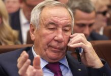 Тарпищев раскрыл детали переговоров о судьбе Олимпийского комитета России tarpishhev raskryl detali peregovorov o sudbe olimpijskogo komiteta rossii-onlymainnews-ru-174060143600-0