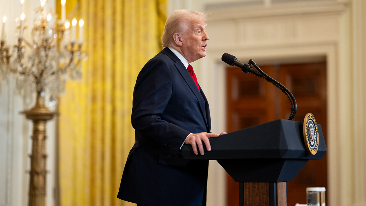 Левитт: Дональд Трамп выразил недовольство заявлениями и России, и Украины