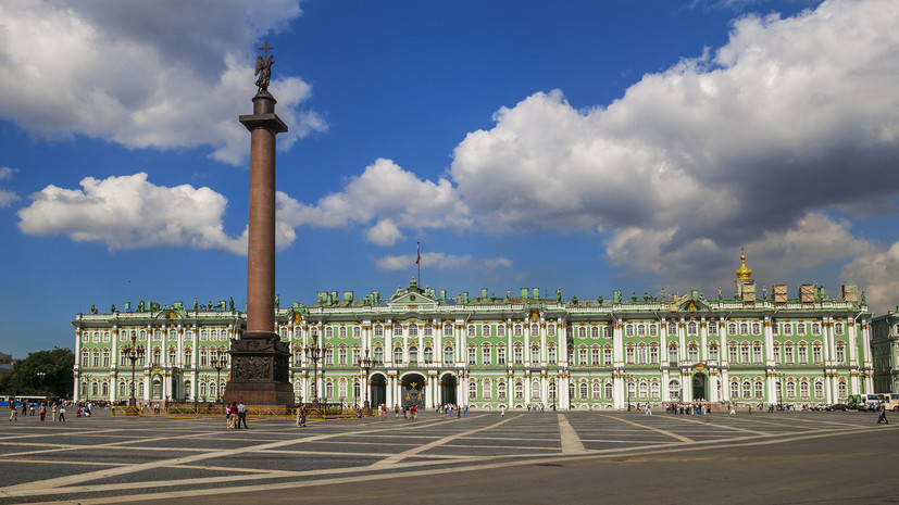 Эрмитаж стал участником программы «Серебряный возраст»
